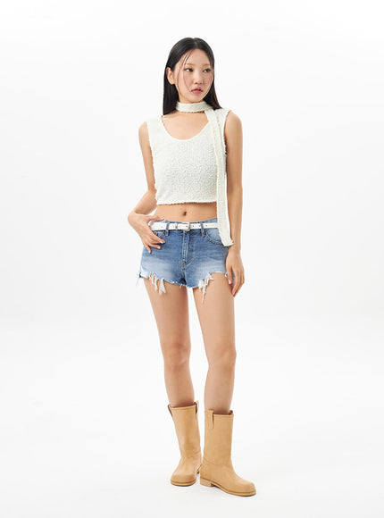 ripped-denim-shorts-cu319