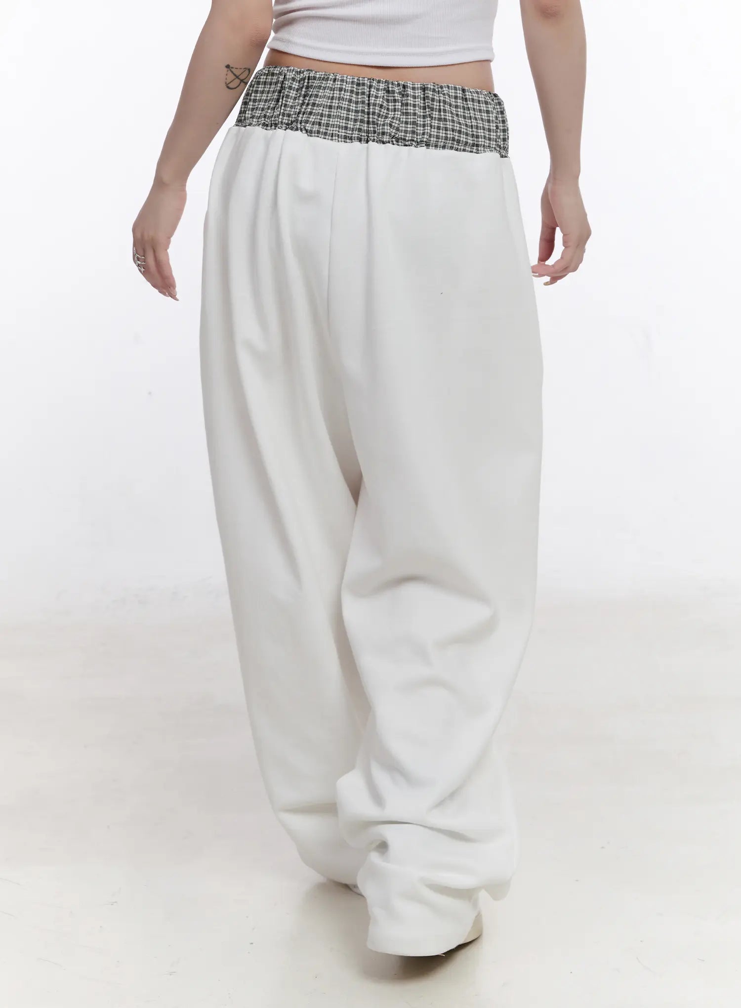 plaid-waist-wide-leg-sweatpants-cs530