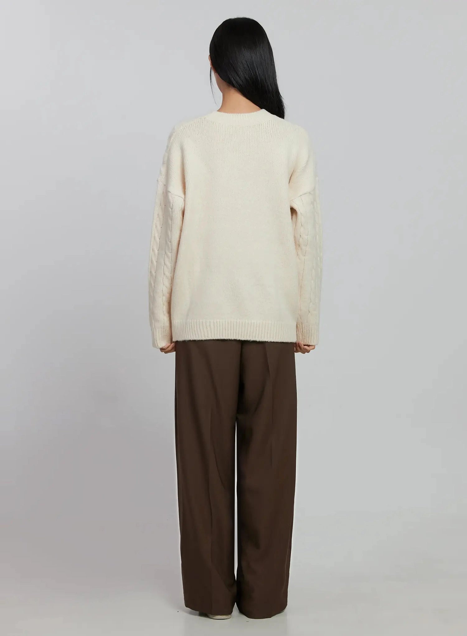 cable-knit-crew-neck-sweater-id516