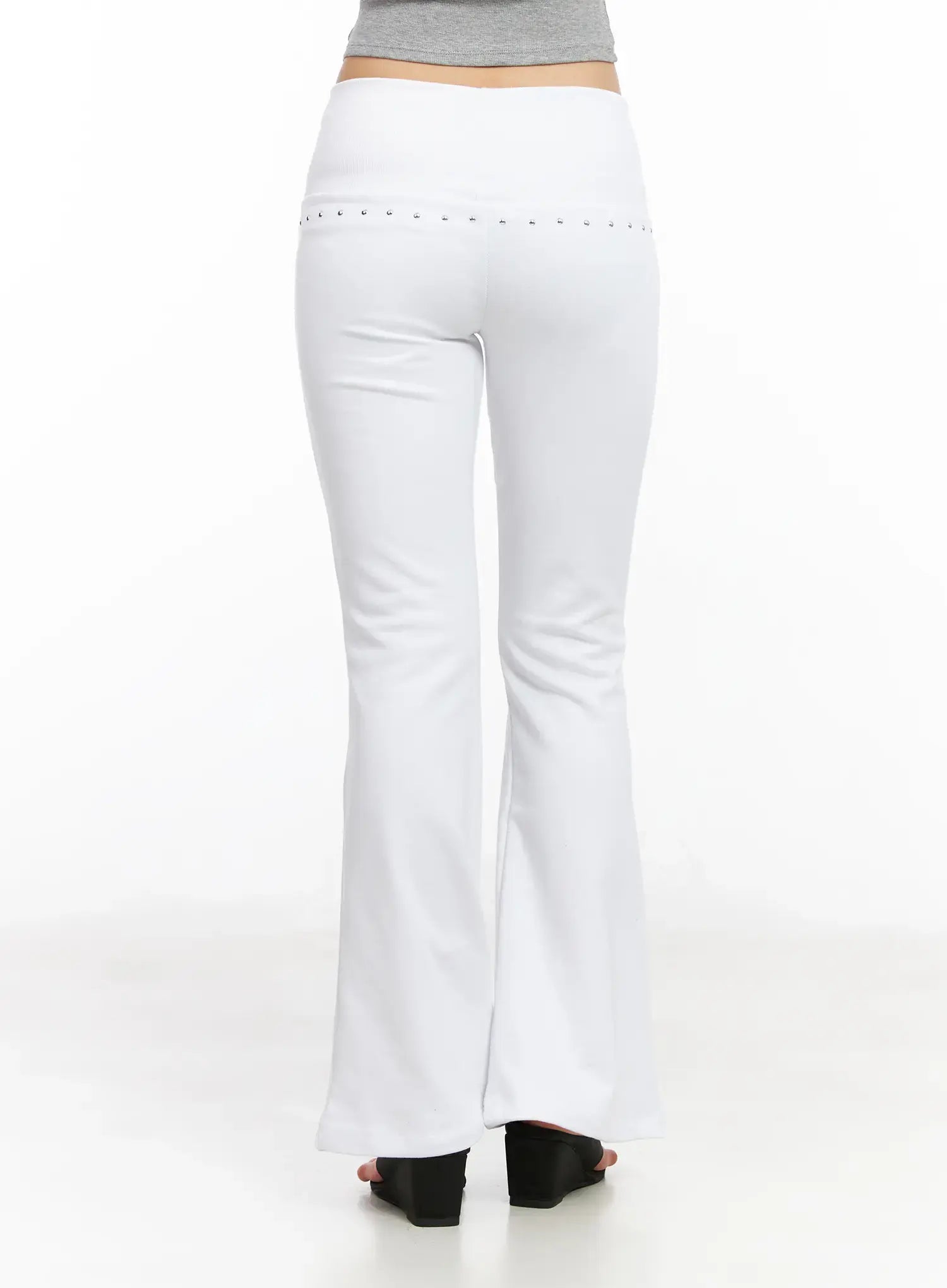 angelic-studded-bootcut-leggings-cm517