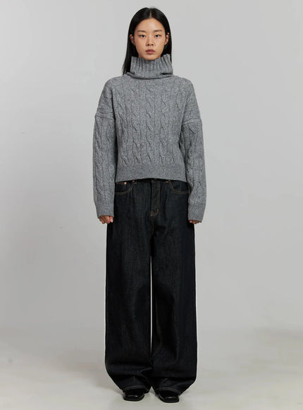 cable-knit-turtleneck-sweater-ij502