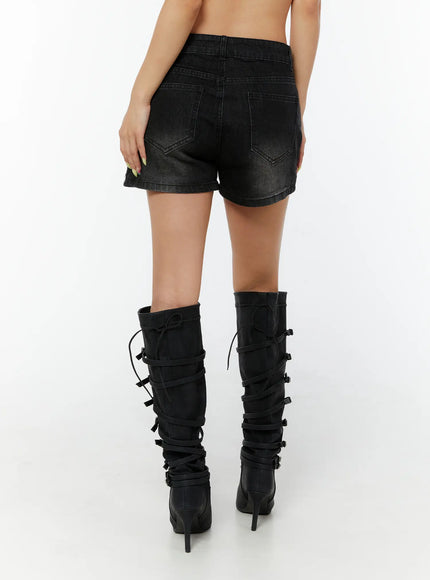 studded-hip-pad-denim-shorts-cy520
