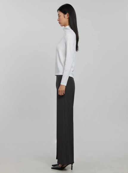 basic-turtleneck-top-ij508