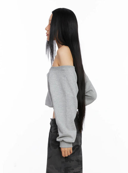 casual-off-shoulder-pullover-cs511