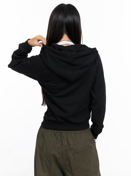 graphic-cropped-hoodie-co515