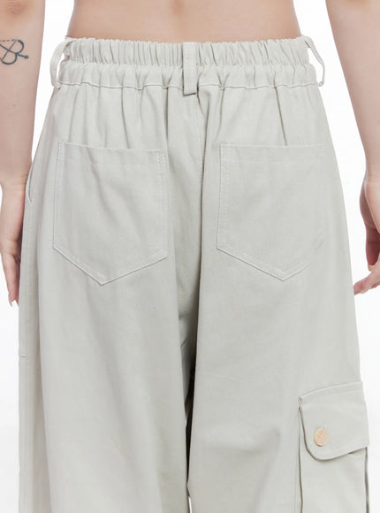 relaxed-fit-cargo-pants-cg529