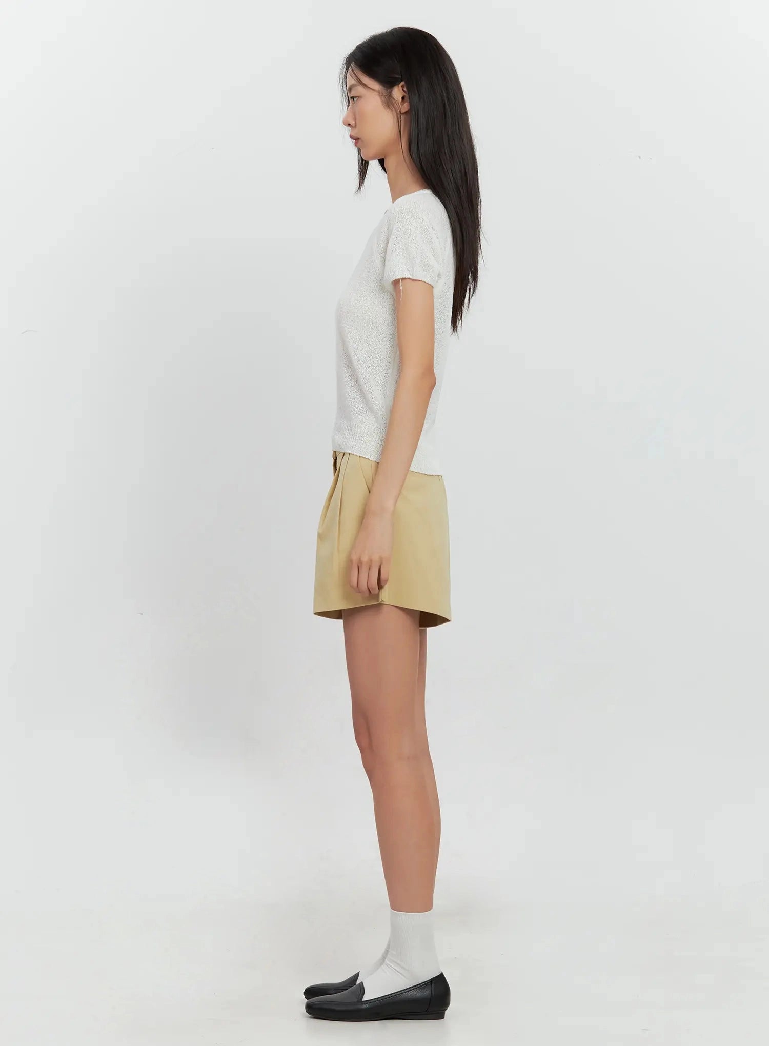 pleated-pintuck-shorts-il528