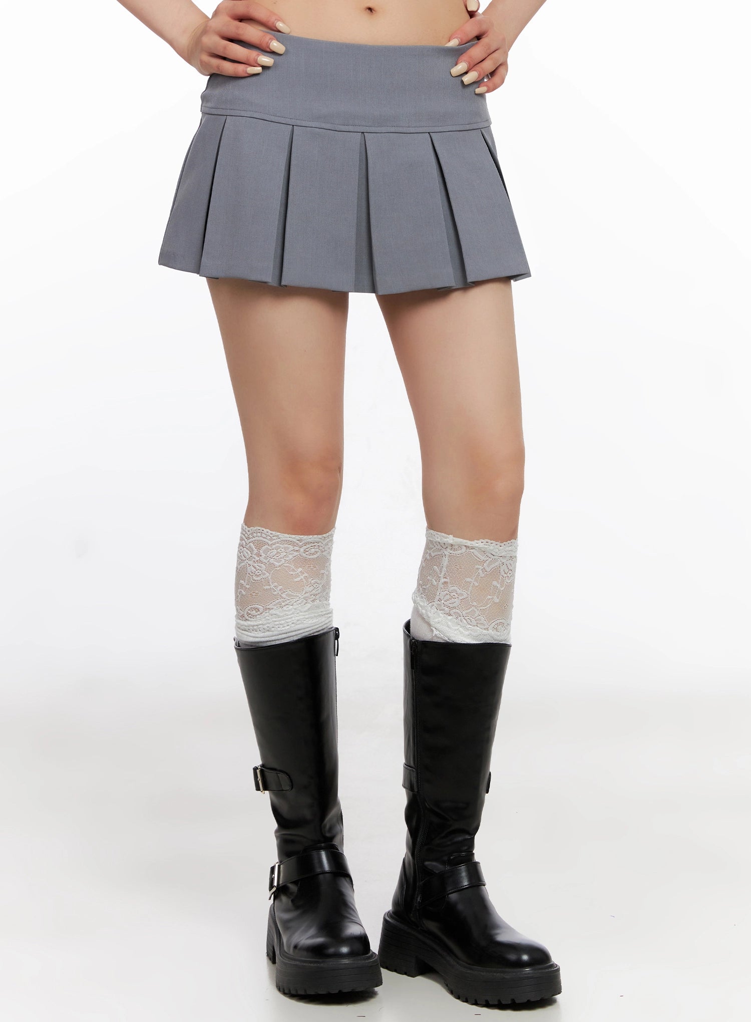 pleated-low-rise-mini-skirt-is515