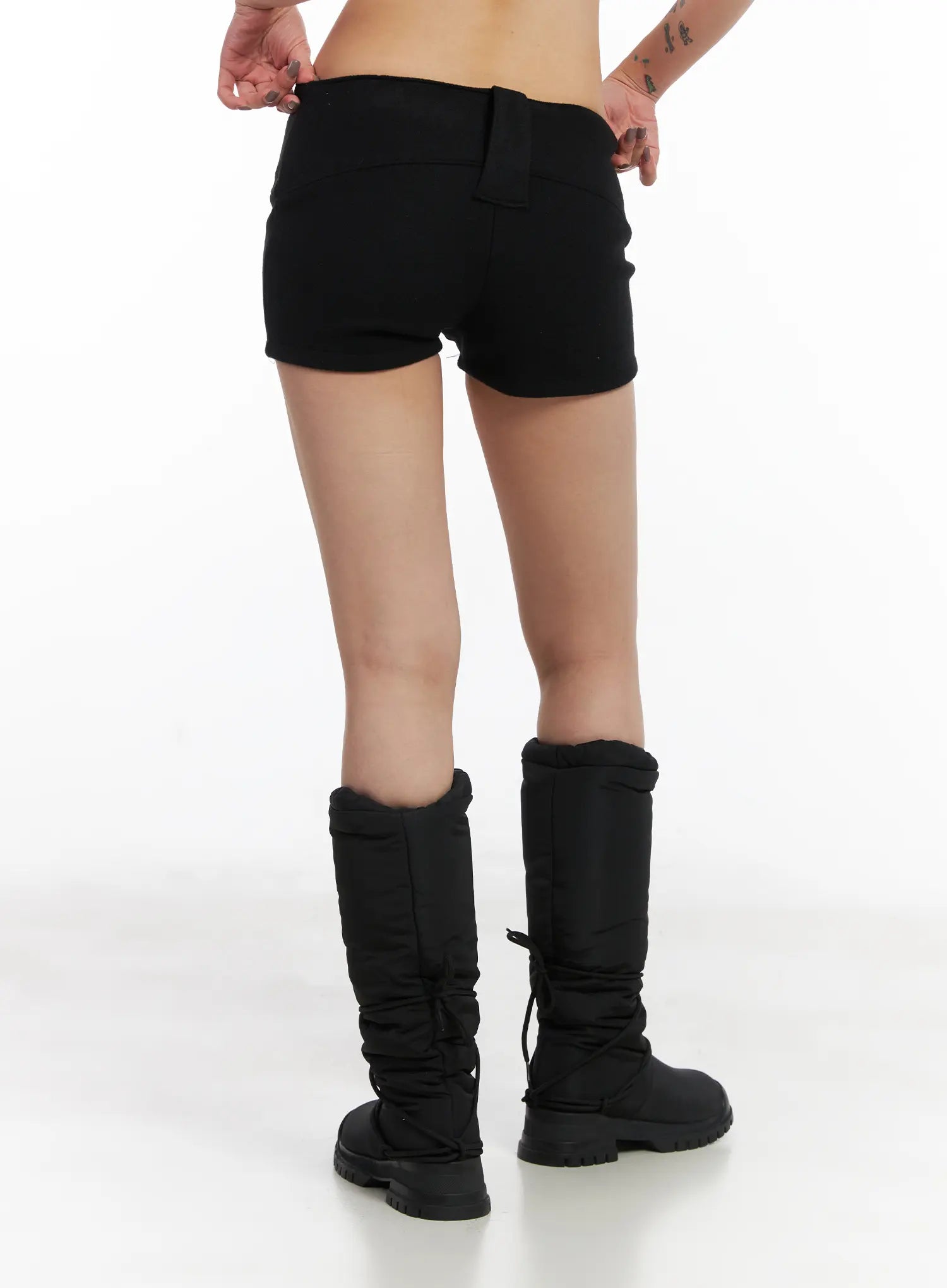 wool-button-shorts-cd509