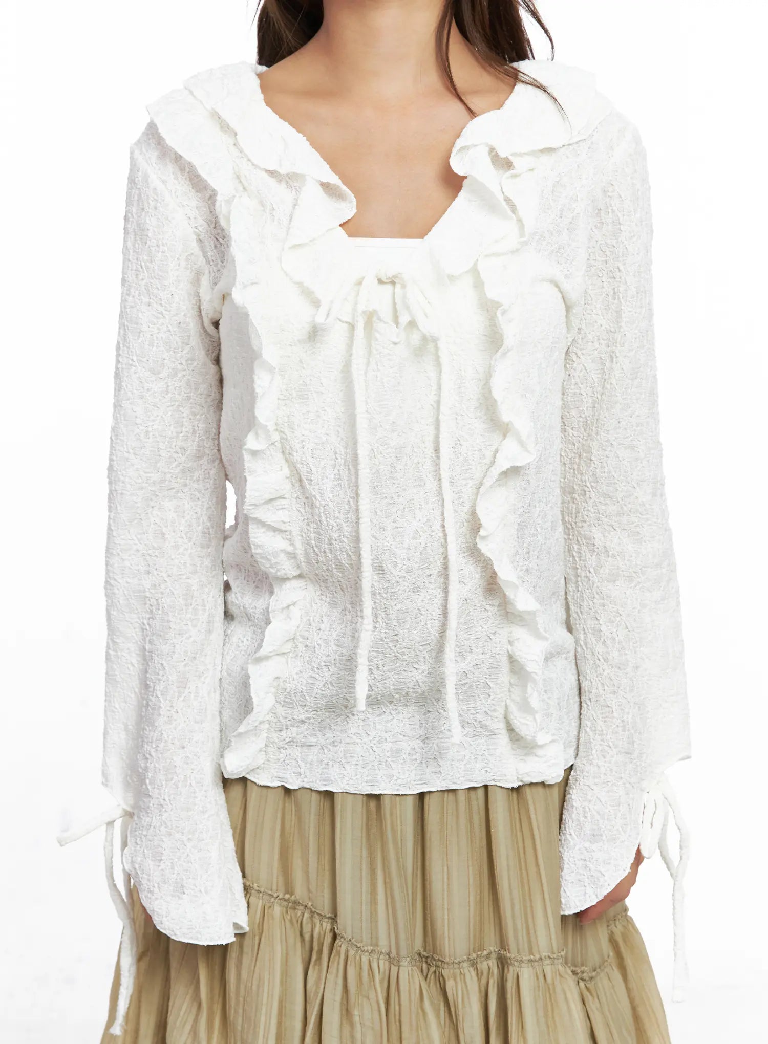 lace-ruffled-ribbon-long-sleeve-blouse-co513