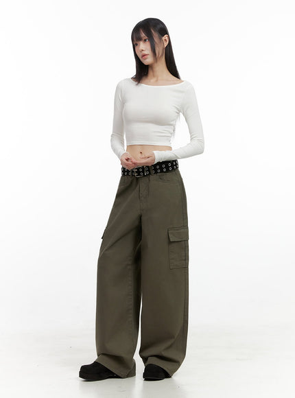 pocketed-solid-cargo-pants-io430