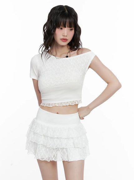 asymmetric-off-shoulder-lace-trim-top-il531