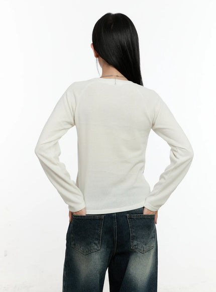 graphic-print-long-sleeve-tee-cn505