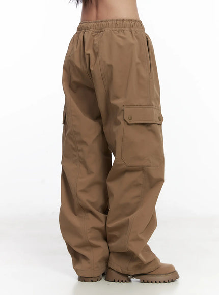 wide-leg-cargo-pants-cd530
