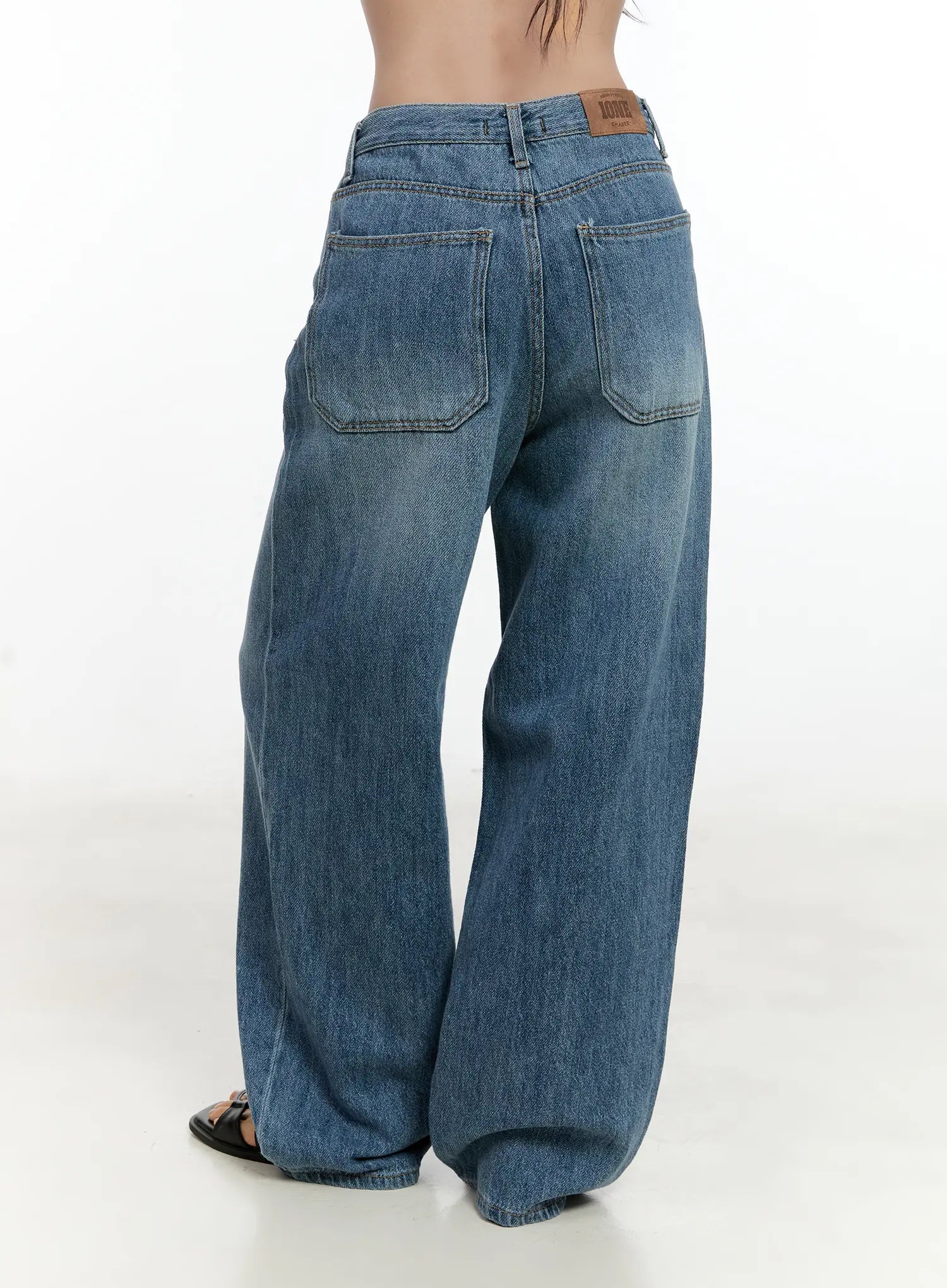 doyeon-washed-wide-leg-denim-jeans-cg501