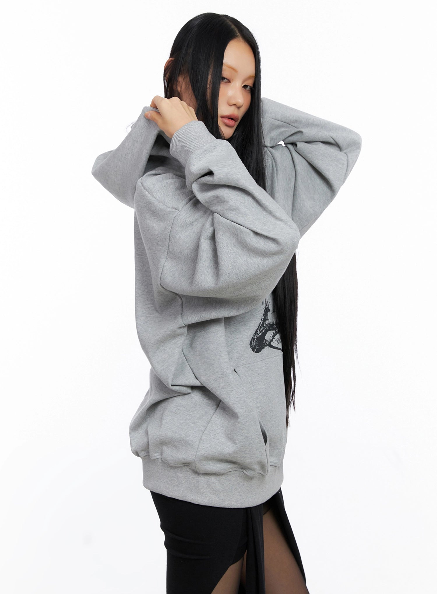 oversized-graphic-hoodie-co516