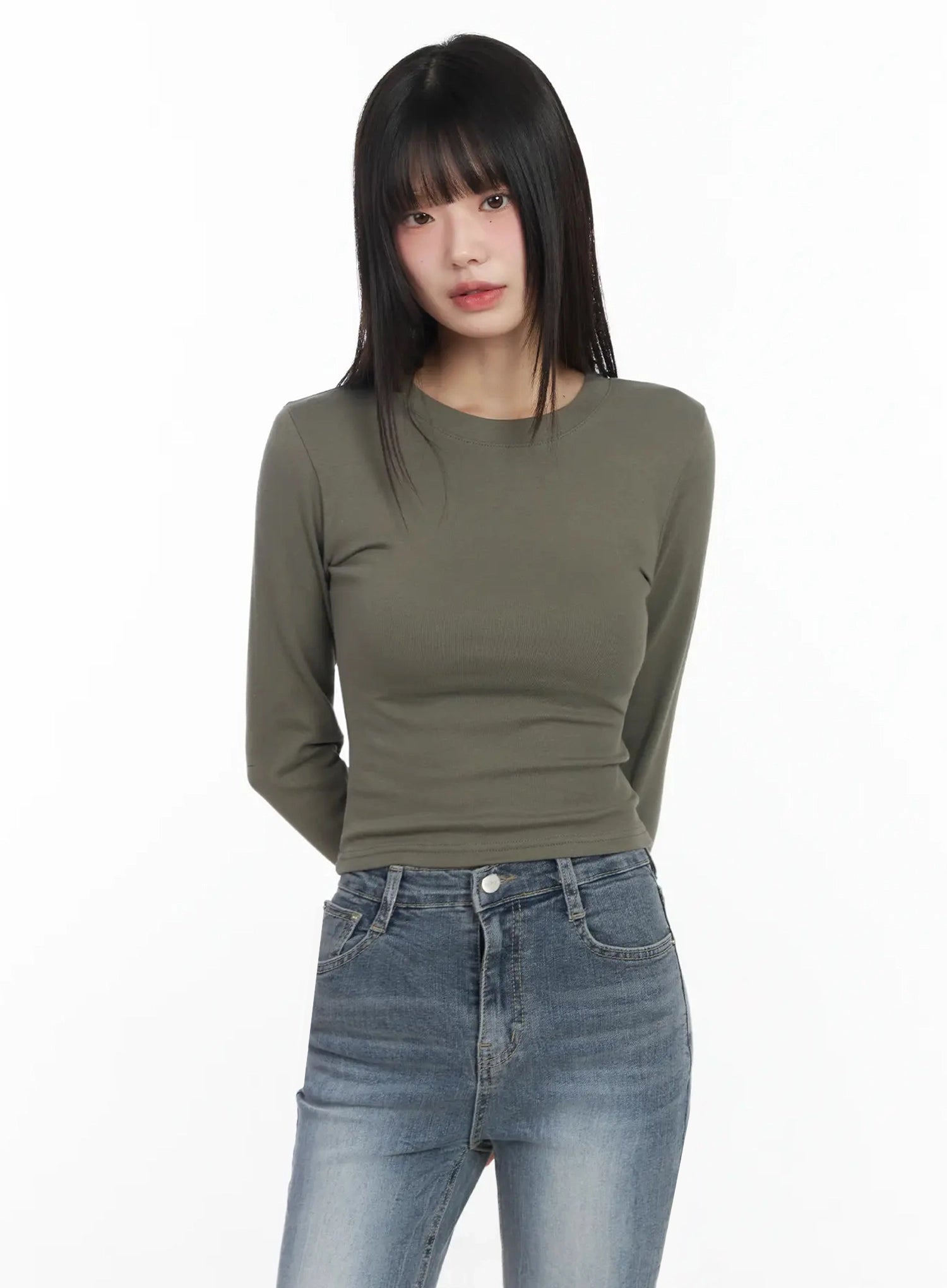slim-fit-long-sleeve-crop-top-im523