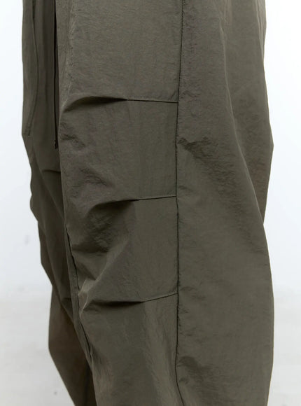 mens-95-parachute-pants-ig519