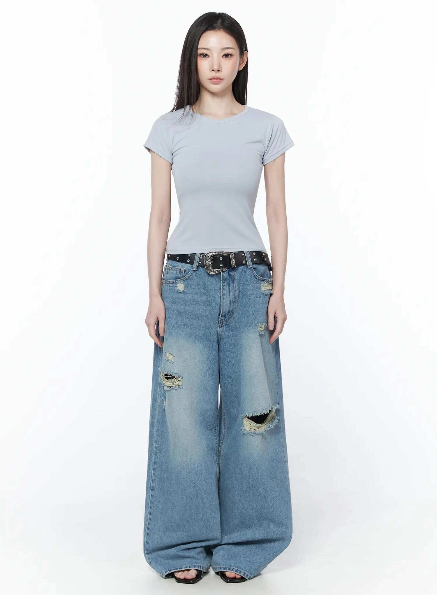 ares-wide-leg-distressed-jeans-iu512