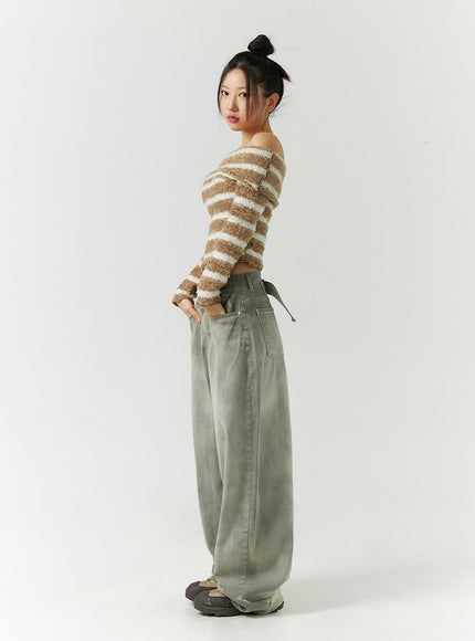 mid-rise-wide-leg-jeans-cd301