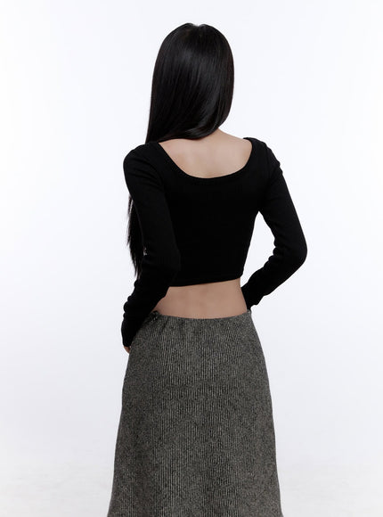 scoop-neck-long-sleeve-crop-top-cj509