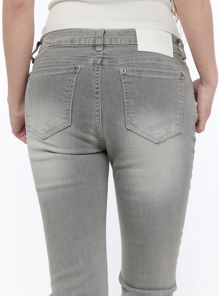 yareli-low-rise-flared-bootcut-jeans-ca520