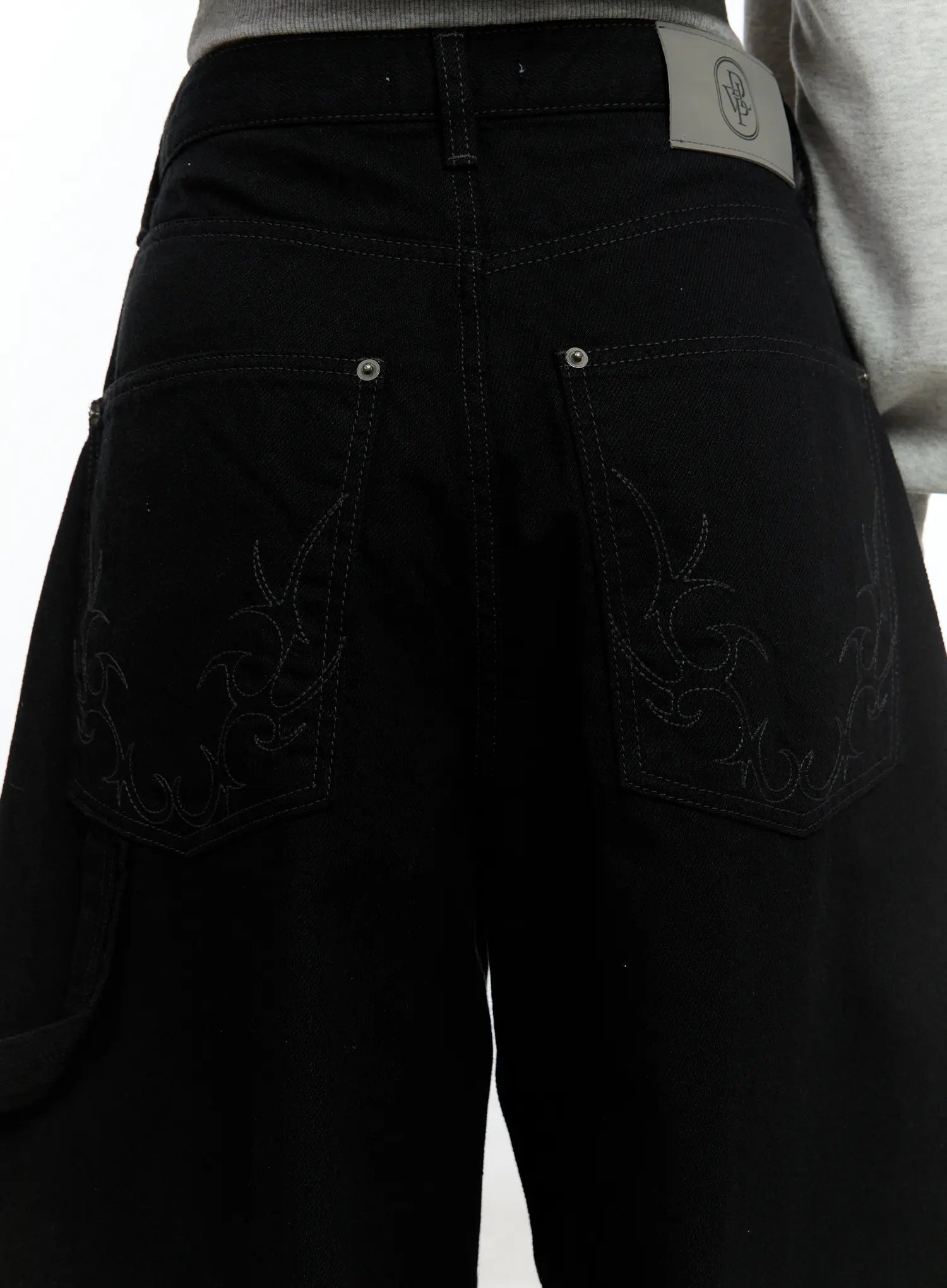point-detail-wide-cotton-pants-cs524