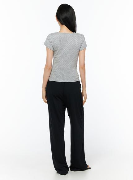 polka-dot-lace-trim-henley-tee-iu519