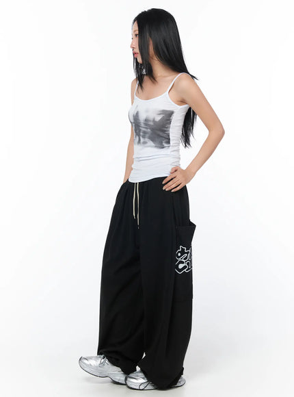 wide-leg-graphic-sweatpants-cy512