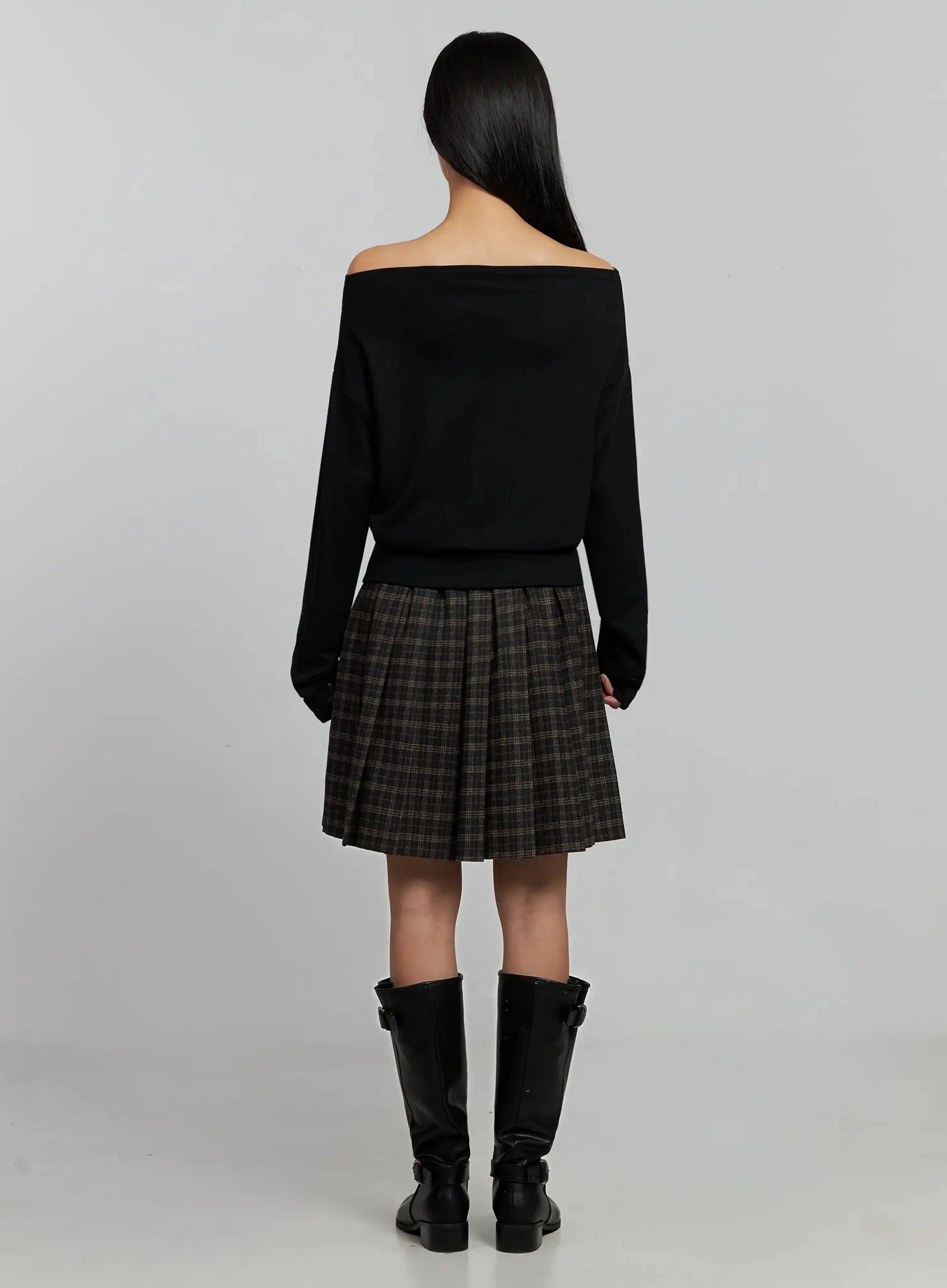 boat-neck-long-sleeve-top-ij502