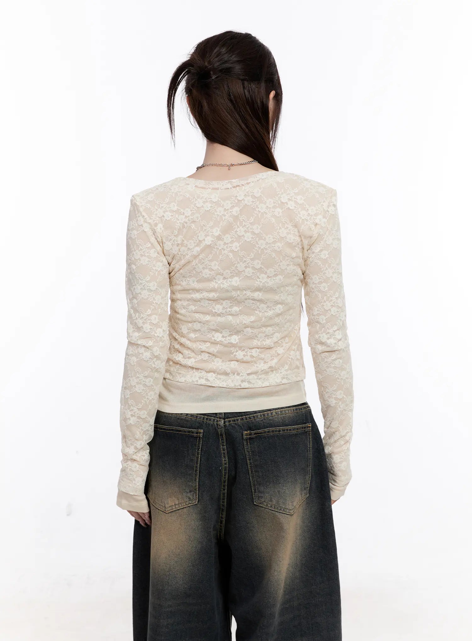 floral-lace-slim-fit-long-sleeve-top-co501