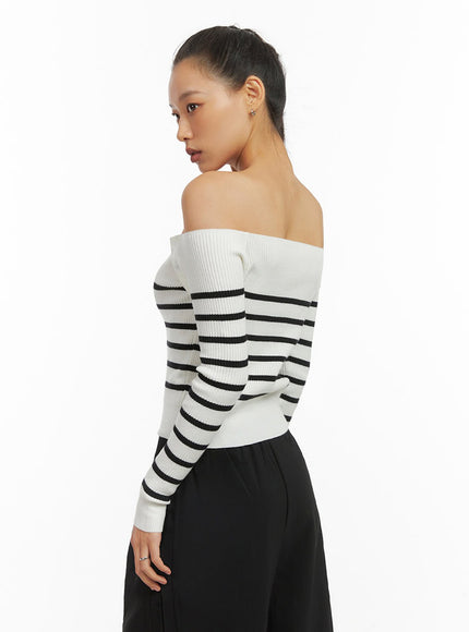 stripe-buttoned-off-shoulder-top-io409