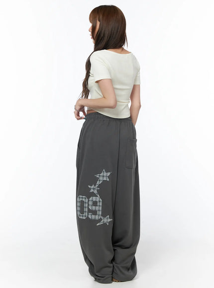 plaid-graphic-wide-leg-sweatpants-cy529