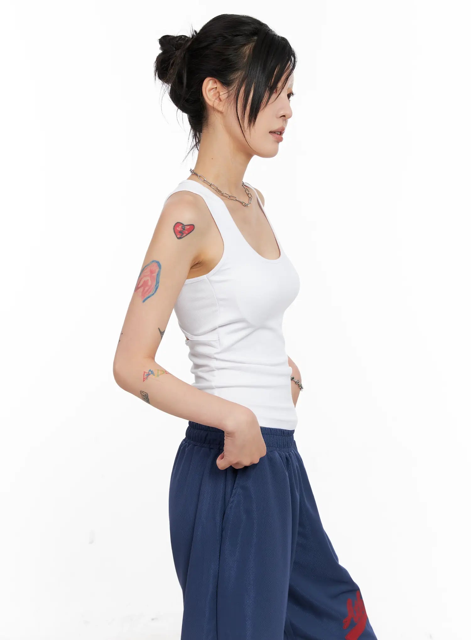 back-slit-tank-top-cl528