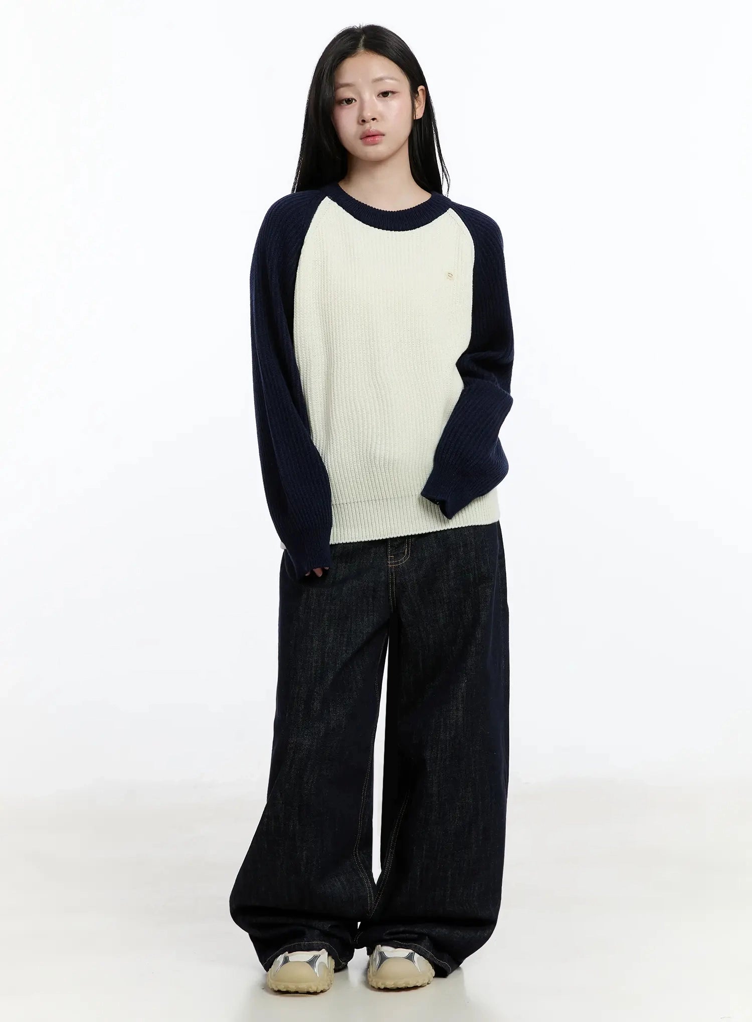 dallas-dark-washed-wide-leg-jeans-im519