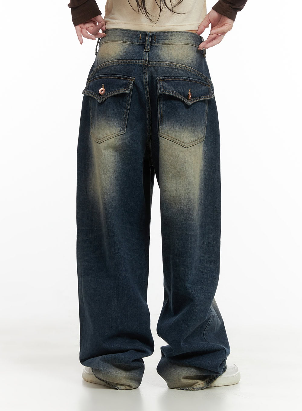 veda-washed-denim-baggy-jeans-cg421