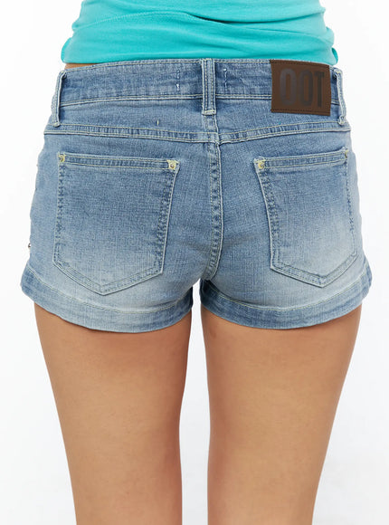 casual-low-rise-denim-shorts-cu517