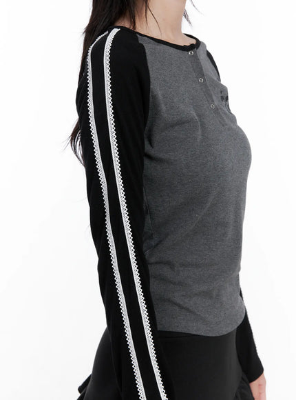 two-tone-lace-detail-top-cs529