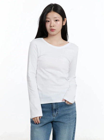 classic-round-neck-long-sleeve-top-im519