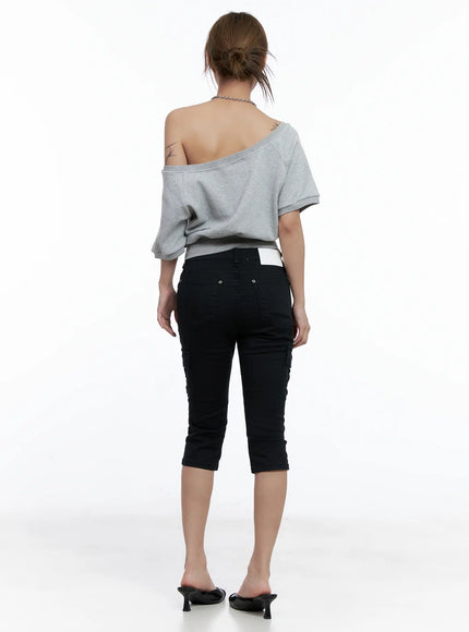 slim-fit-cargo-capri-pants-cl511