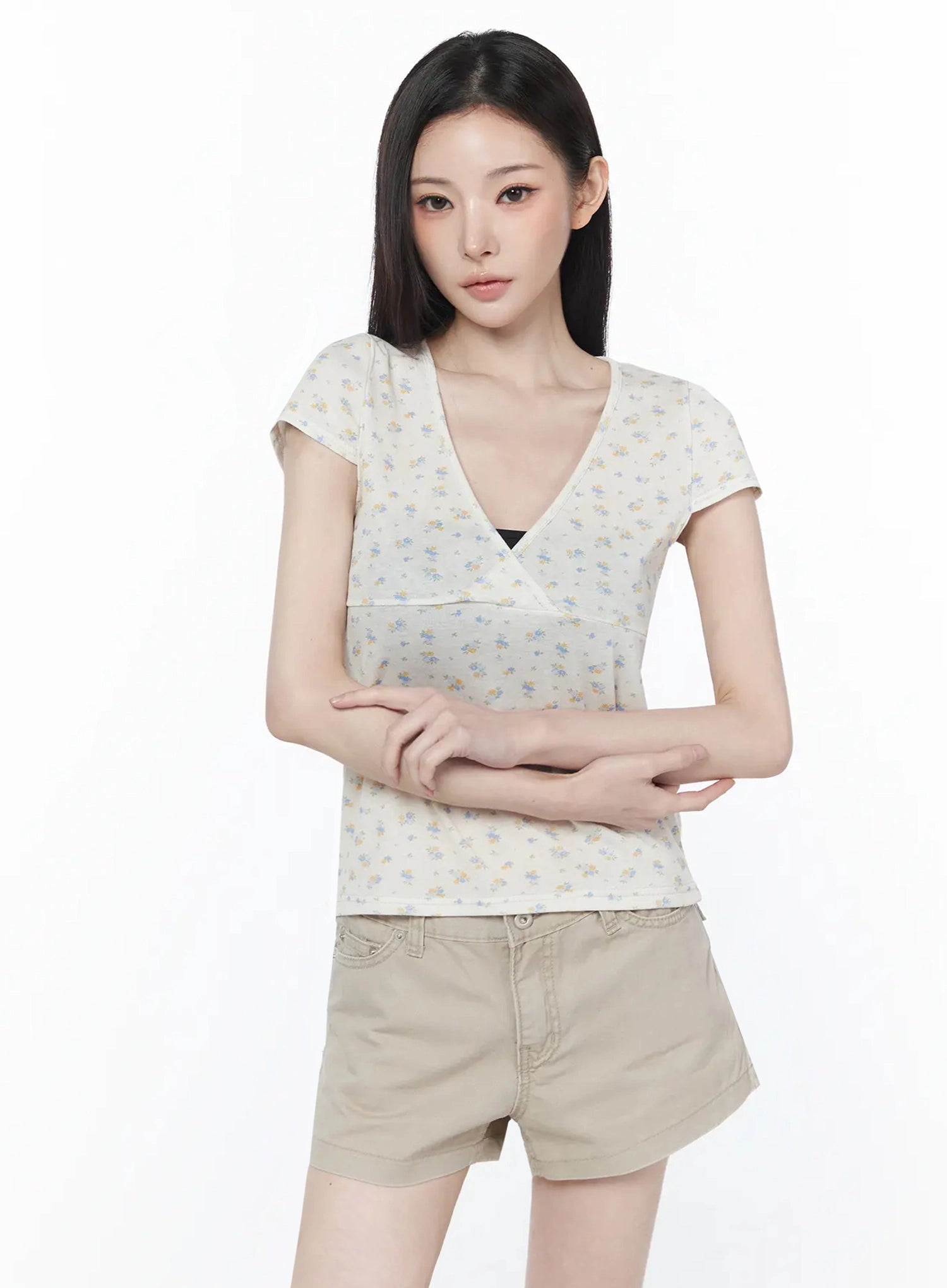floral-v-neck-wrap-top-iu512