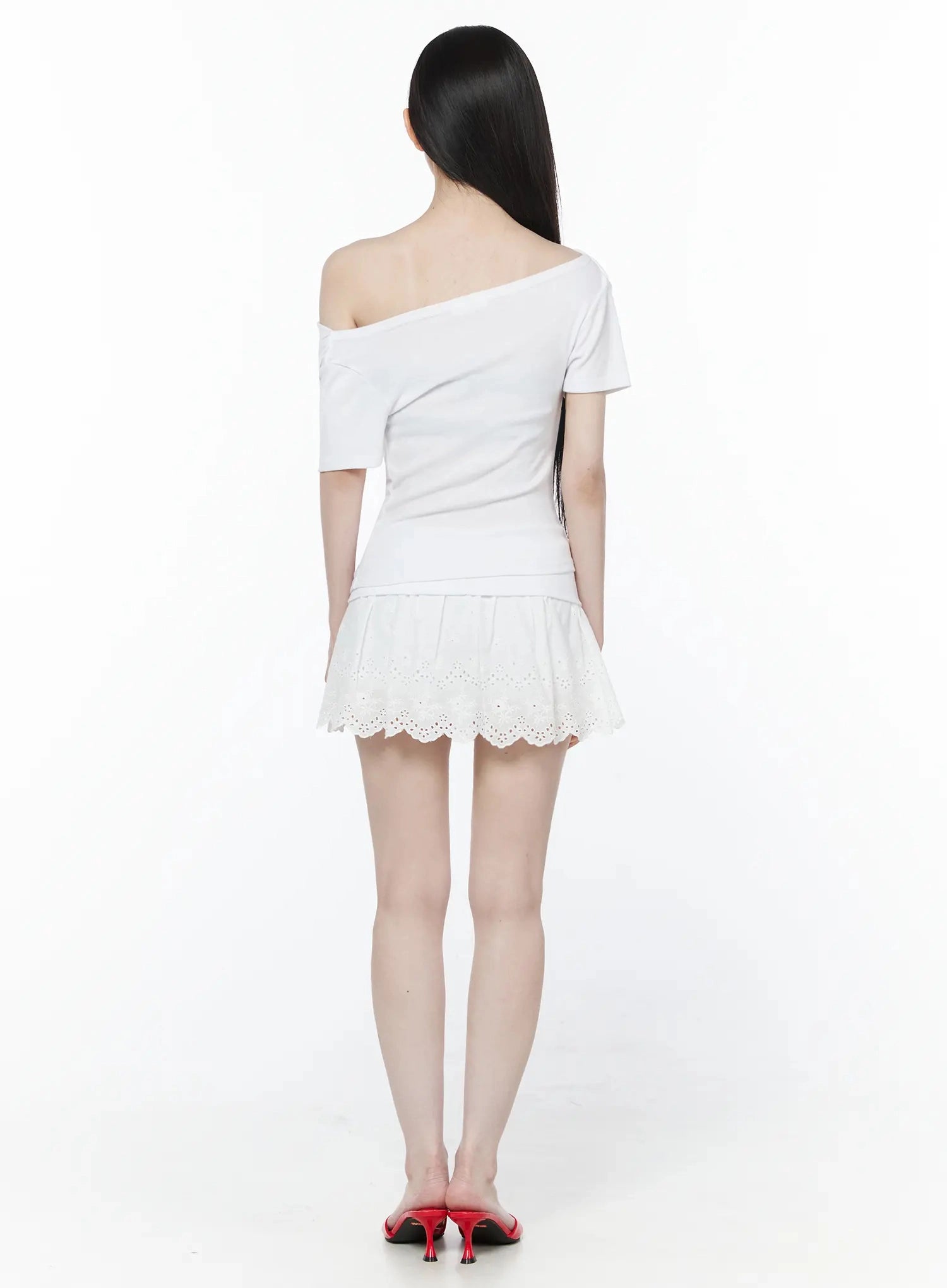 lace-hem-mini-skirt-iu512