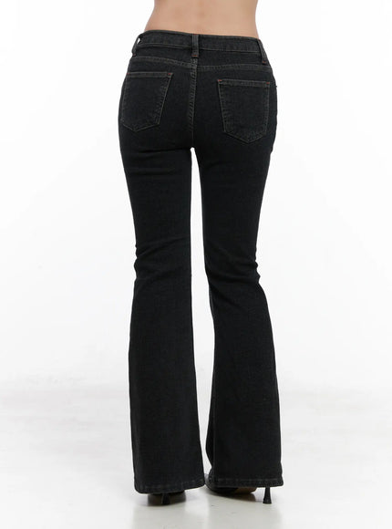 inaya-low-rise-flared-hip-pad-jeans-cn514