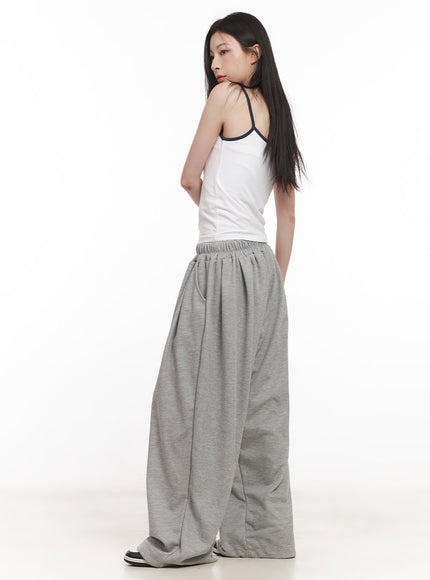 cozy-pintuck-wide-leg-sweatpants-cm517