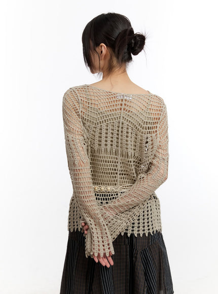 mesh-knit-sweater-with-belt-and-tank-top-ca508