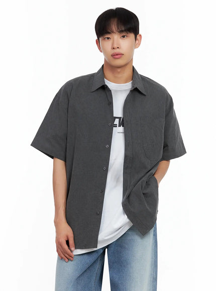 mens-collared-short-sleeve-button-up-top-il516