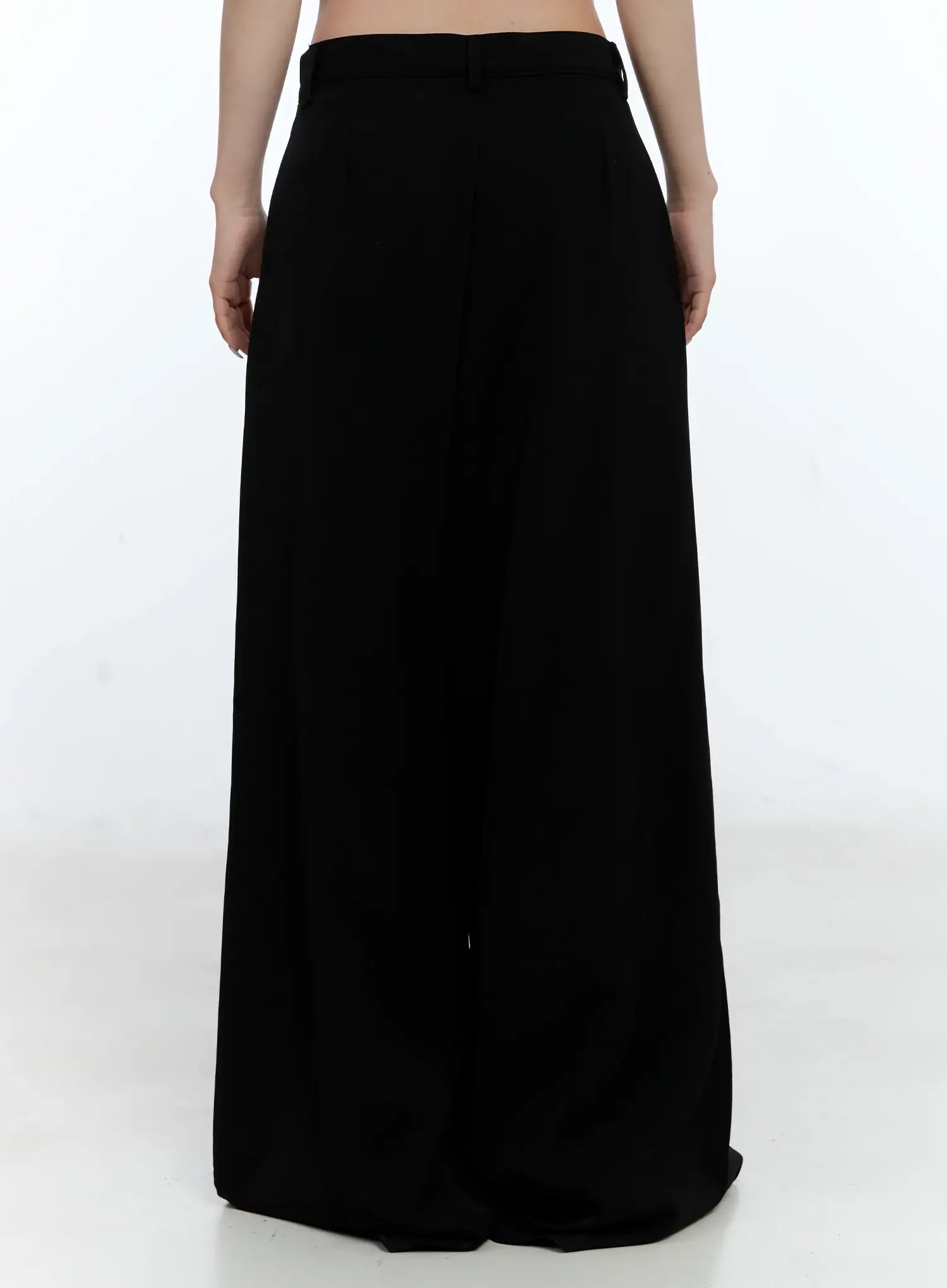 wide-leg-pleated-slacks-cl530