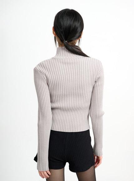 wool-blend-knit-zipper-long-sleeve-collared-top-cm415