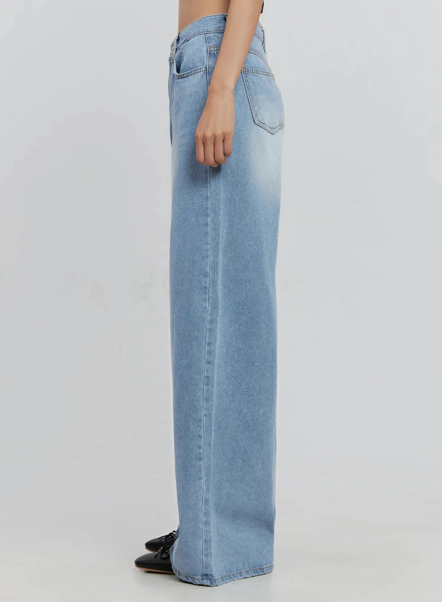 ramos-washed-wide-leg-jeans-is516