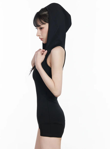 sleek-hooded-jumpsuit-iy511